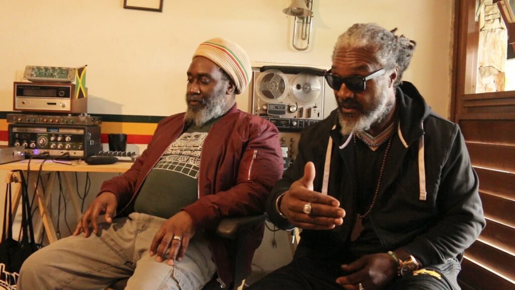 InDUBtável 2 - Reggae Documento